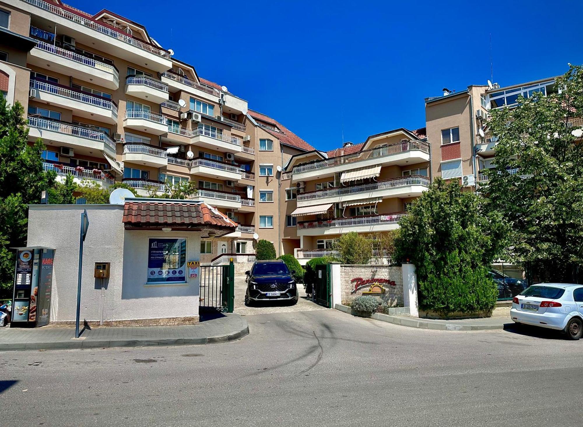 Sea Breeze Apartment Варна Екстериор снимка